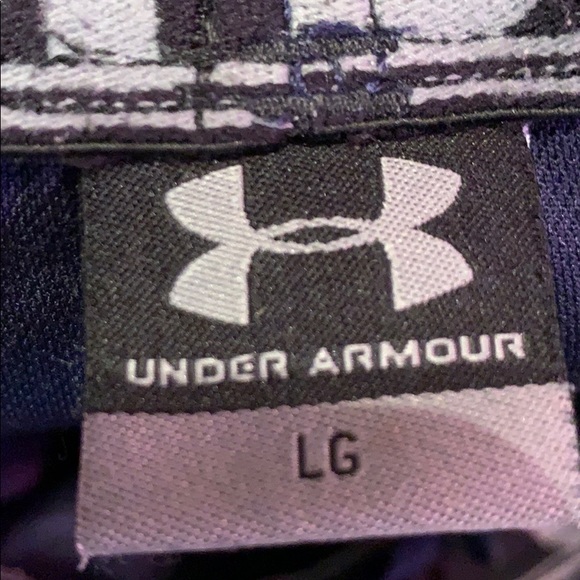 Under armor gym shorts size large - Picture 2 of 4